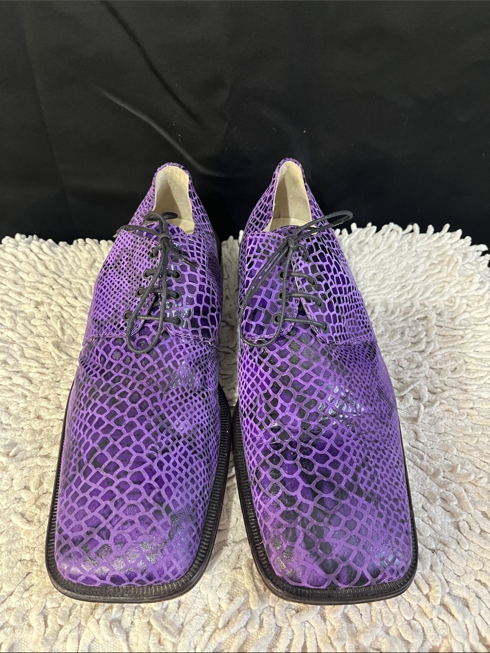 Men's Purple Lace-Up Derby Shoes with Textured Finish